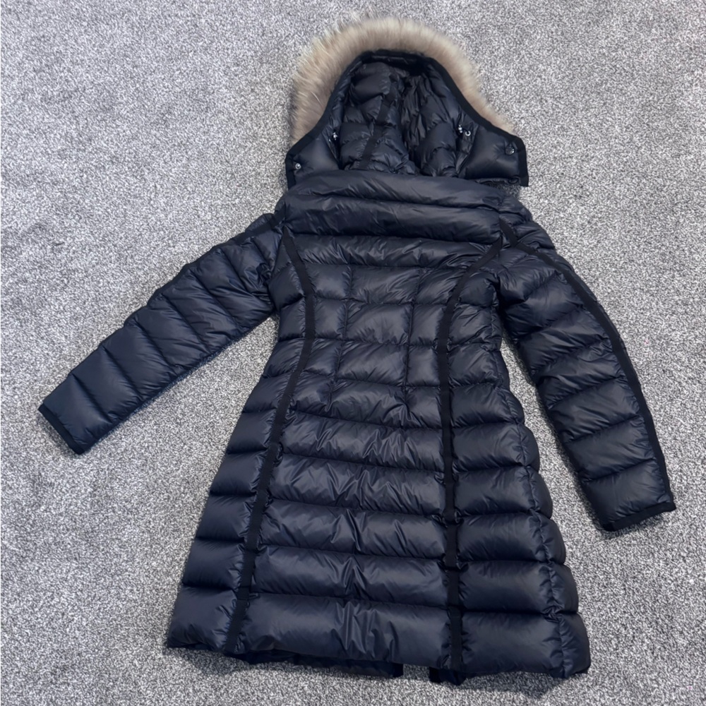 PRISTINE CONDITION 100% AUTHENTIC MONCLER COAT W/… - image 3